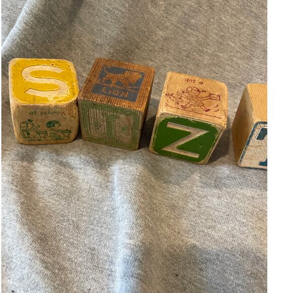 Vtg. 1950-70's Playskool 21 Wooden Square Blocks - Picture 2 of 4